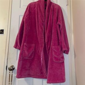 Victoria's Secret Plush Pink Robe